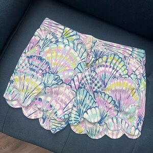 Size 2 Lilly Pulitzer Shorts. Like New.